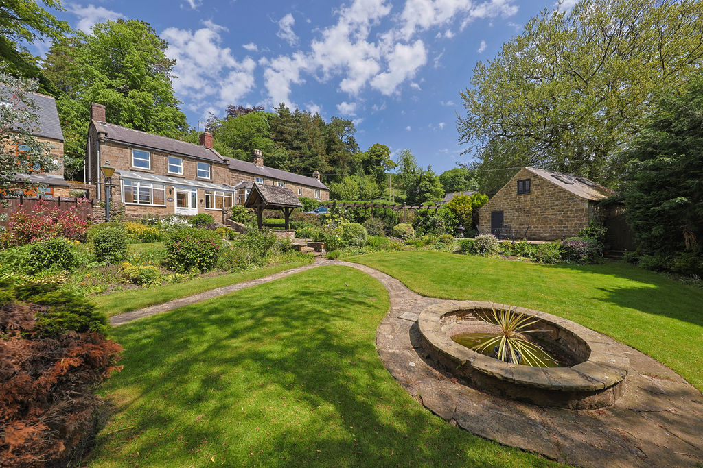 Far Hill Ashover